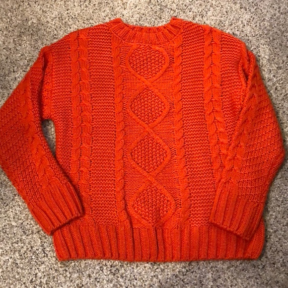 SOLD Soft Cable Knit Sweater - Picture 3 of 7